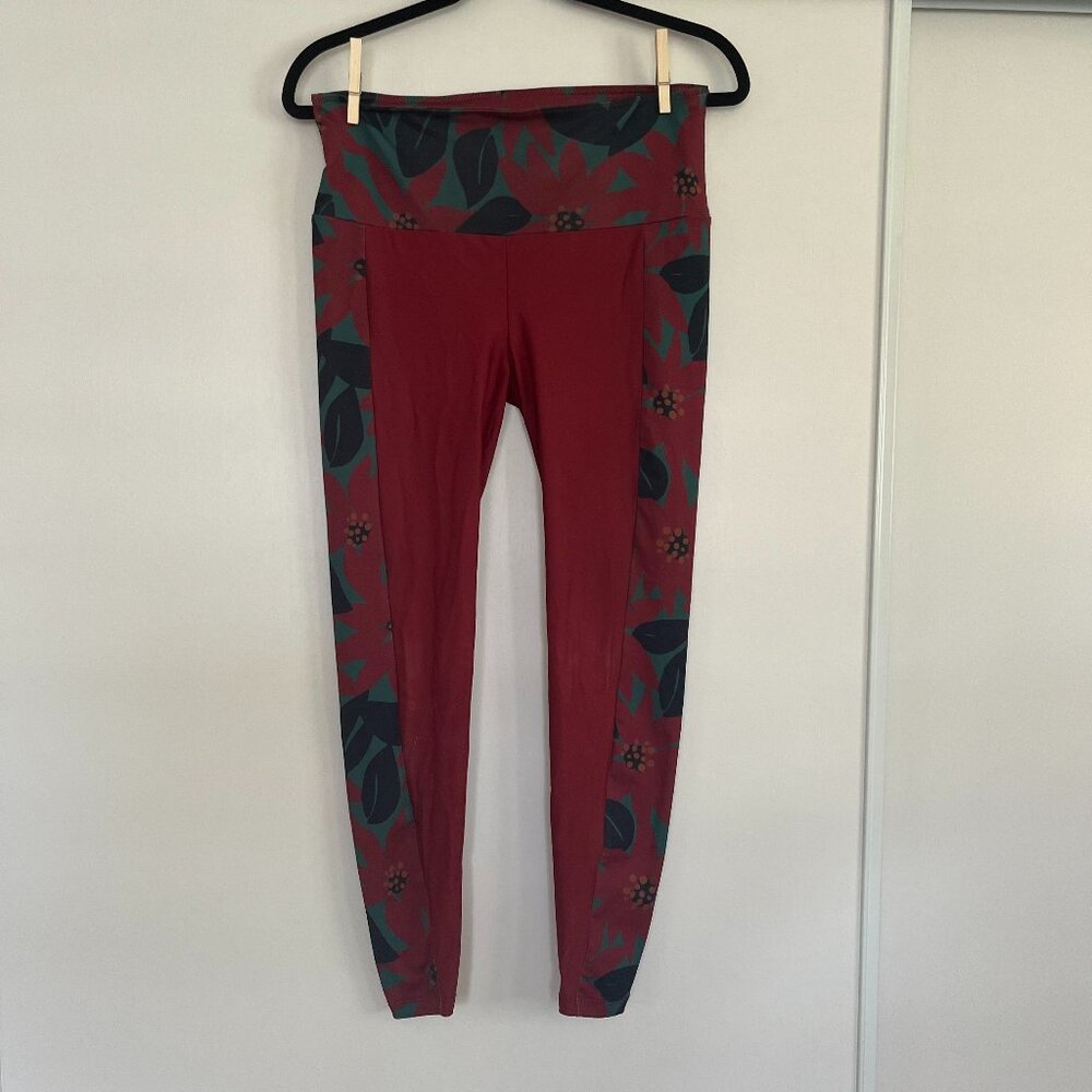 Seea Red and Green Women's Swim Leggings